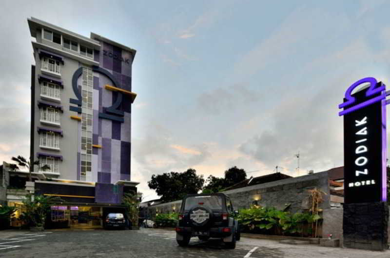 Top Malioboro Hotel Jogja Yogyakarta Exterior foto